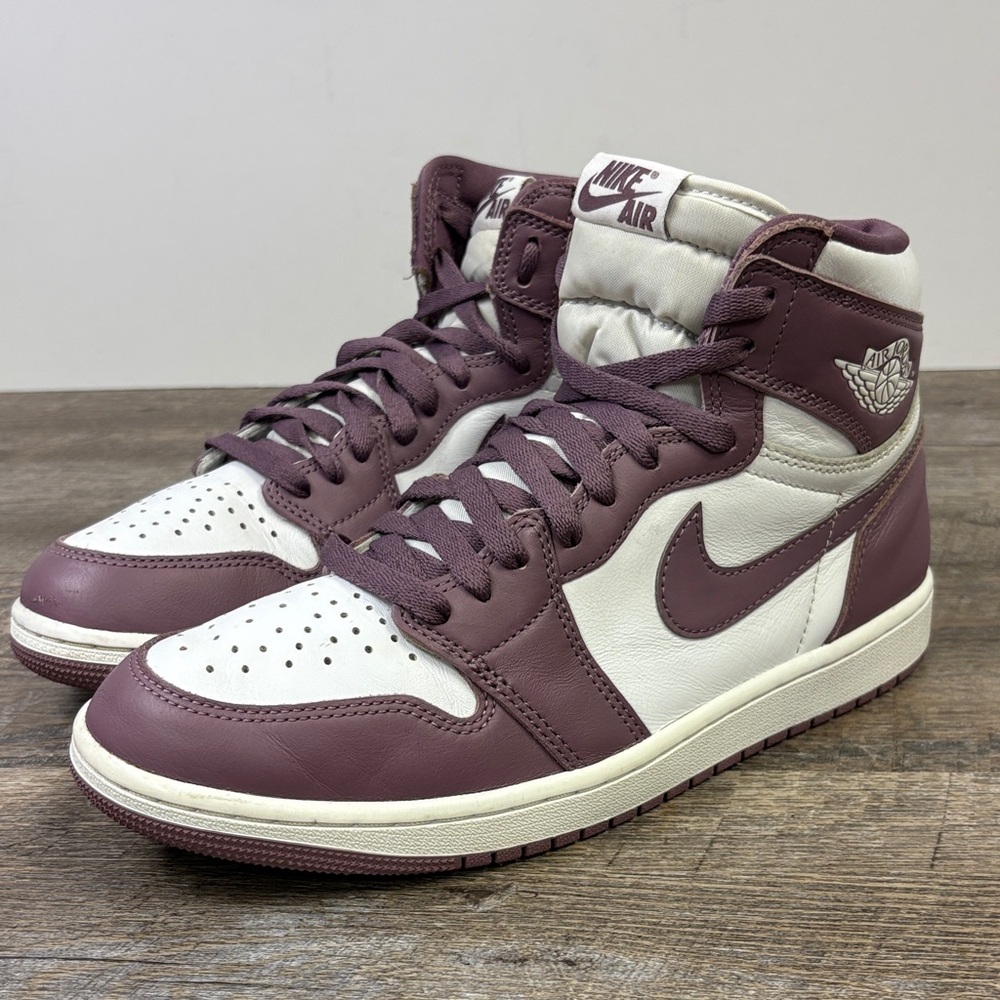 AIR JORDAN 1 RETRO HIGH OG “Mauve” – Men’s 9.5 Women’s 11 DZ5485-105